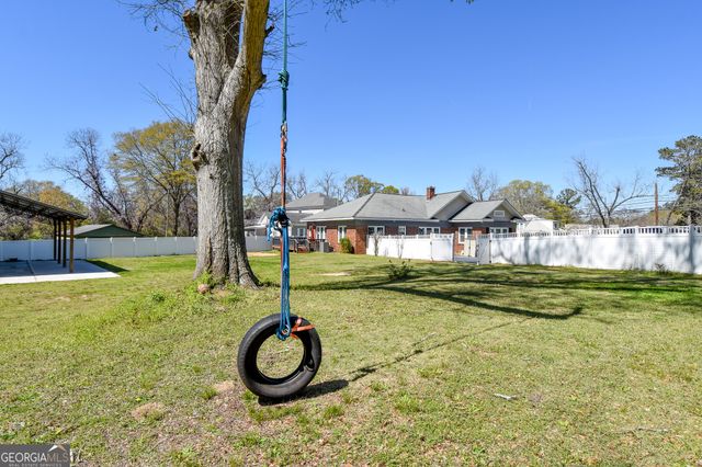 503 Forsyth Street, Barnesville, GA 30204