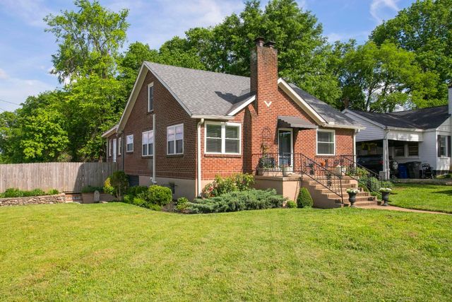 806 Fleming St, Columbia, TN 38401