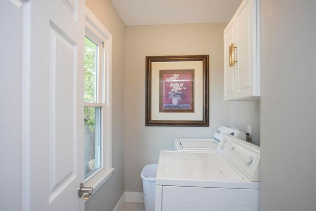 806 Fleming St, Columbia, TN 38401