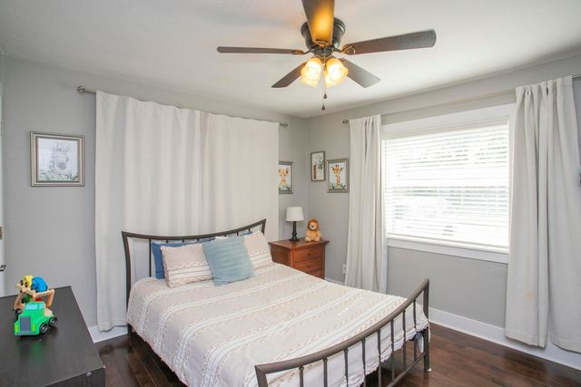 806 Fleming St, Columbia, TN 38401