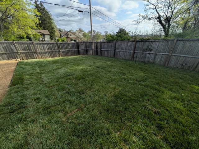 806 Fleming St, Columbia, TN 38401