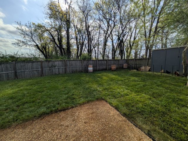 806 Fleming St, Columbia, TN 38401