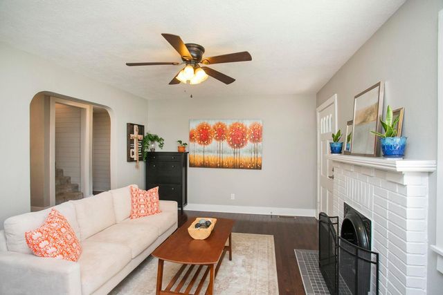 806 Fleming St, Columbia, TN 38401