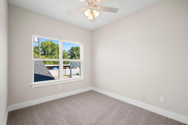 8016 Willow Street C, Houston, TX 77088