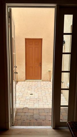 814 NW 82nd Place, Boca Raton, FL 33487