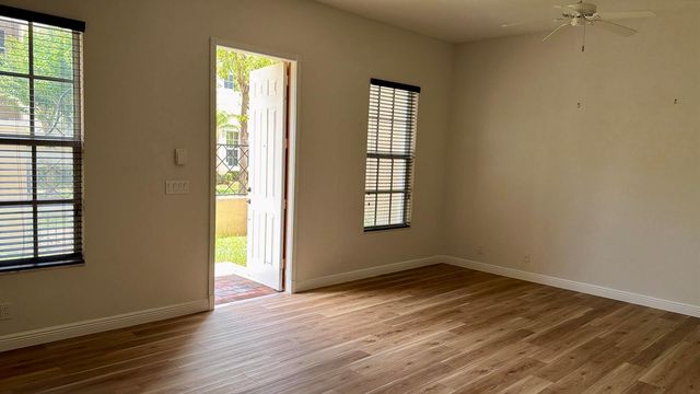 814 NW 82nd Place, Boca Raton, FL 33487