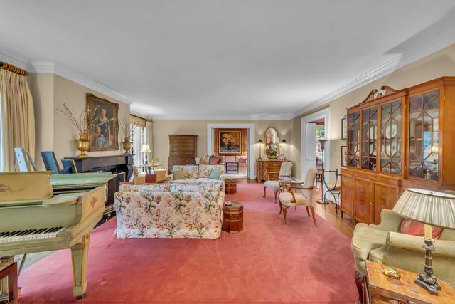 208 Jackson Blvd, Nashville, TN 37205