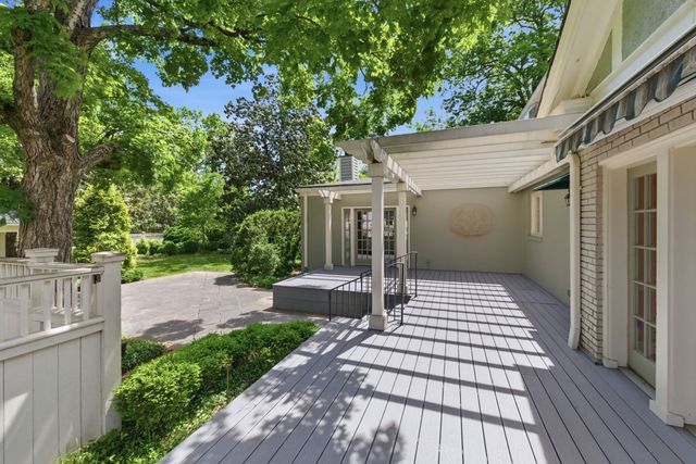 208 Jackson Blvd, Nashville, TN 37205