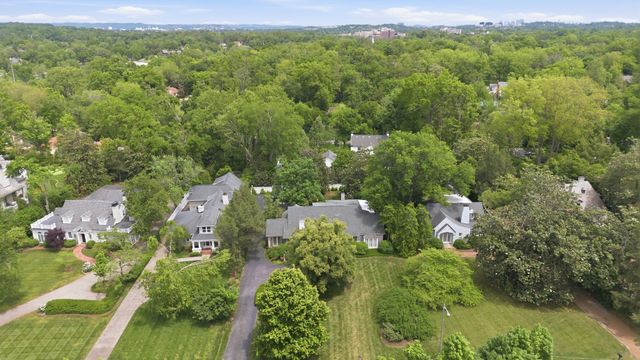 208 Jackson Blvd, Nashville, TN 37205