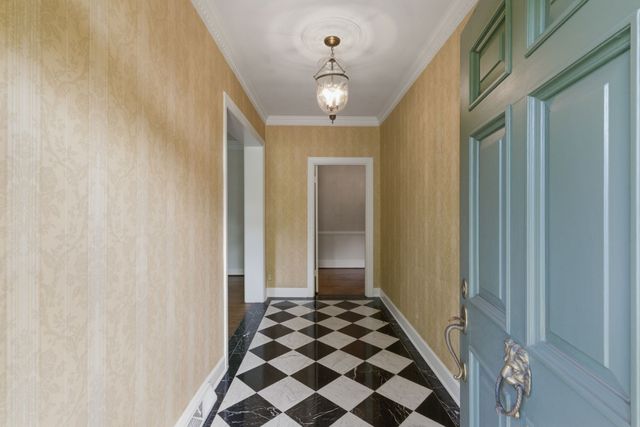 208 Jackson Blvd, Nashville, TN 37205