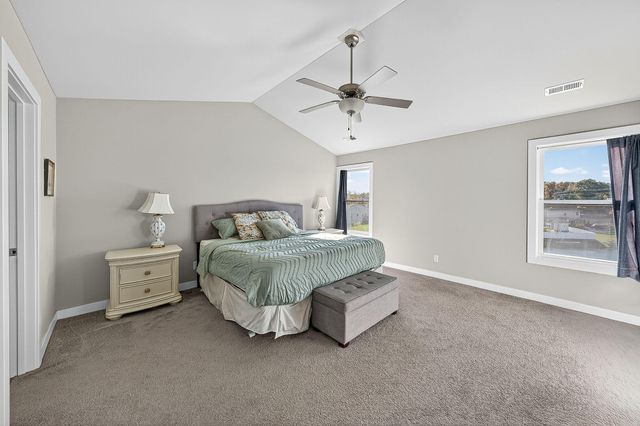 244 Falcon Way, Valparaiso, IN 46385