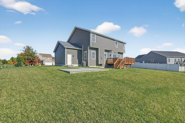 244 Falcon Way, Valparaiso, IN 46385