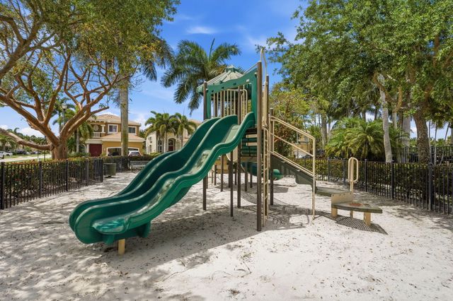 7958 Clementine Drive, Boynton Beach, FL 33436