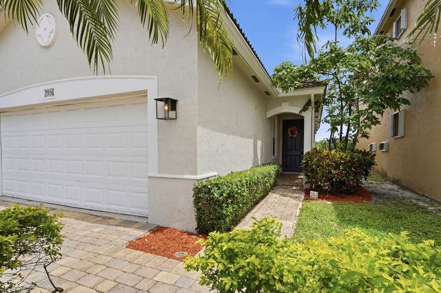7958 Clementine Drive, Boynton Beach, FL 33436