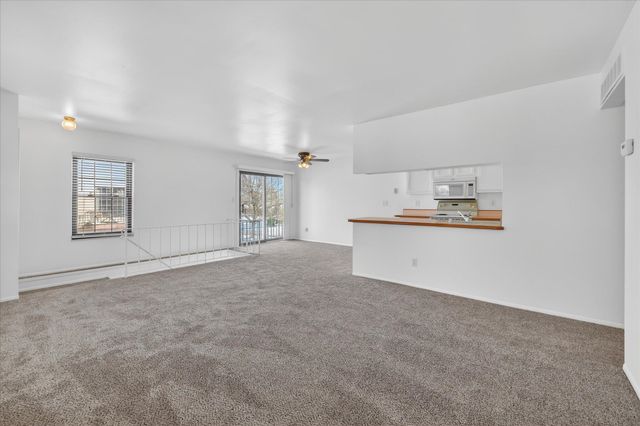 35132 N Bay Circle, Harrison Twp, MI 48045