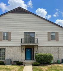 35132 N Bay Circle, Harrison Twp, MI 48045