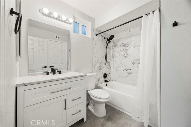 2616 Avenida Del Vista 104, Corona, CA 92882