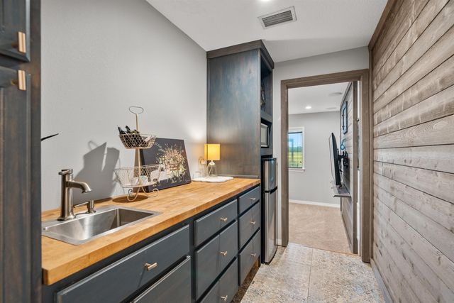 2970 Lewis Speedway, St Augustine, FL 32084