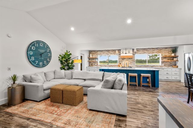 2970 Lewis Speedway, St Augustine, FL 32084