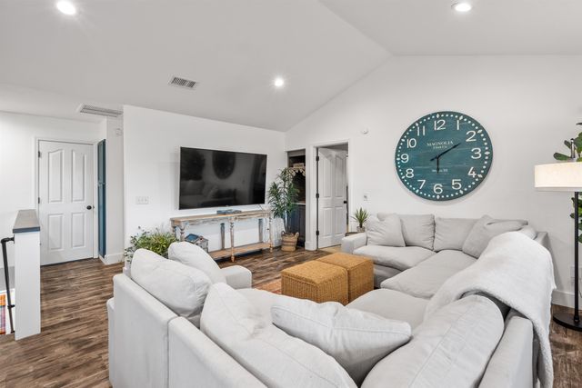 2970 Lewis Speedway, St Augustine, FL 32084