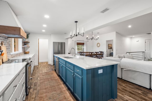 2970 Lewis Speedway, St Augustine, FL 32084