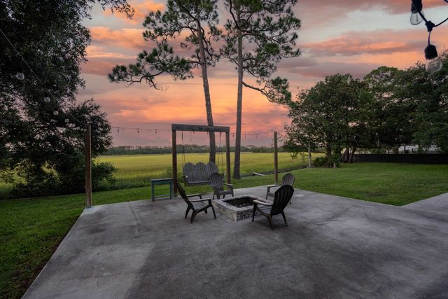 2970 Lewis Speedway, St Augustine, FL 32084