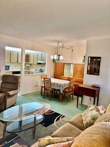 423 Pine Glen Lane C-1, Greenacres, FL 33463