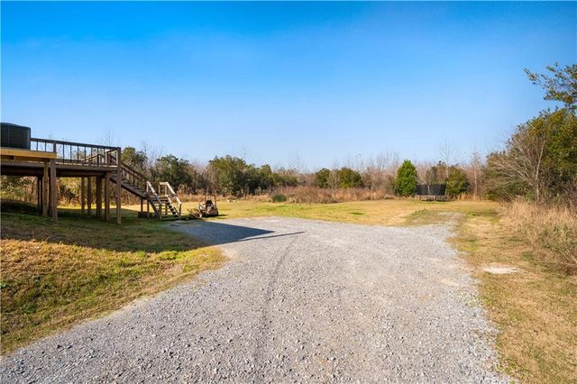 1190 PALMER CHAPEL Road, Pineville, LA 71360