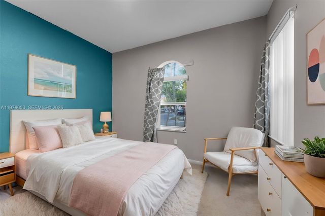 3983 NE 12th Dr, Homestead, FL 33033