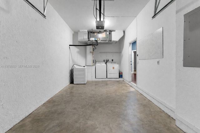 3983 NE 12th Dr, Homestead, FL 33033