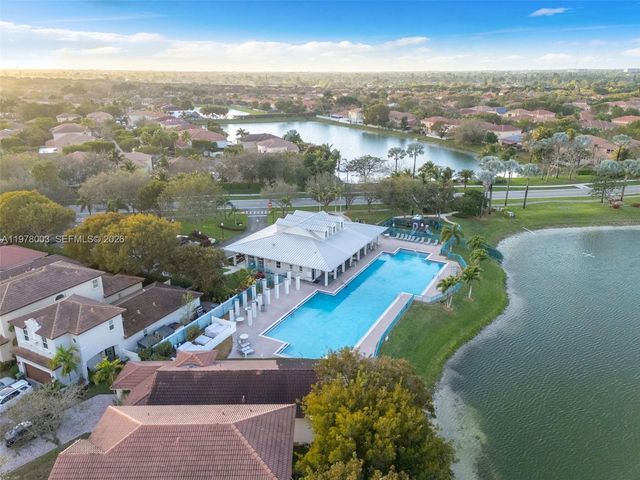 3983 NE 12th Dr, Homestead, FL 33033