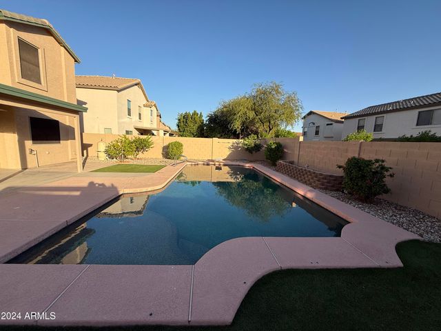 2519 W BENT TREE Drive, Phoenix, AZ 85085