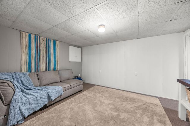 34 Commodore Lane, Marstons Mills, MA 02648