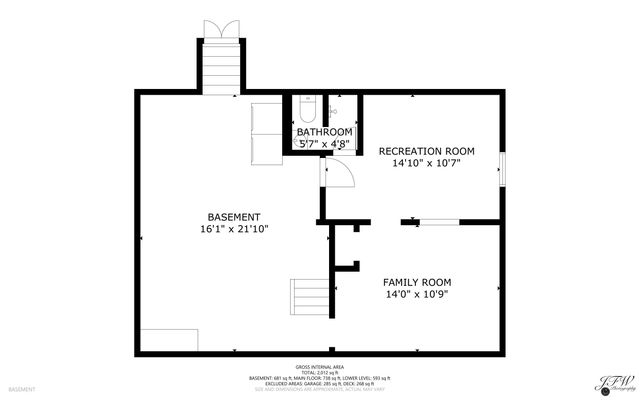 34 Commodore Lane, Marstons Mills, MA 02648