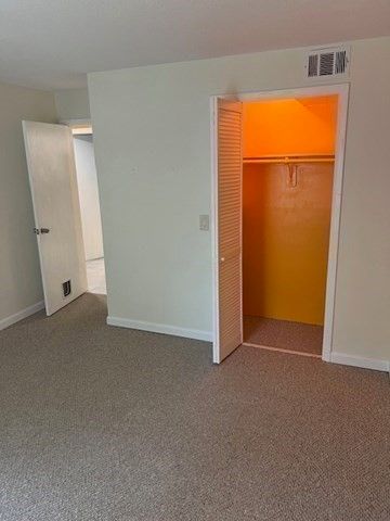 16 Shadowbrook Lane 32, Milford, MA 01757