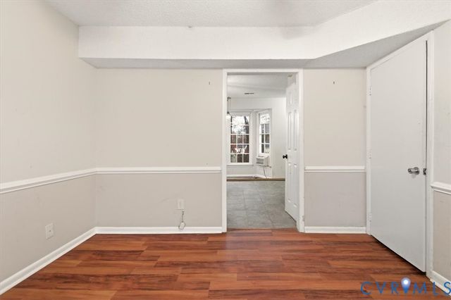 8928 Hawkbill Rd, North Chesterfield, VA 23237