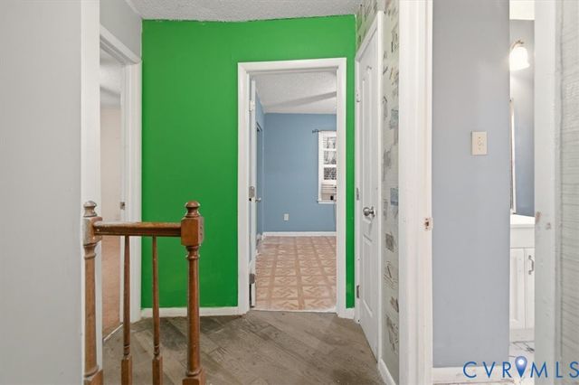 8928 Hawkbill Rd, North Chesterfield, VA 23237