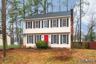 8928 Hawkbill Rd, North Chesterfield, VA 23237