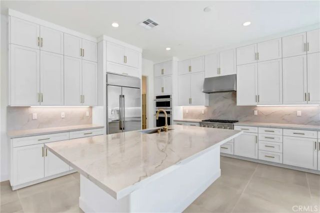 29945 Ruby Way, Cathedral City, CA 92234