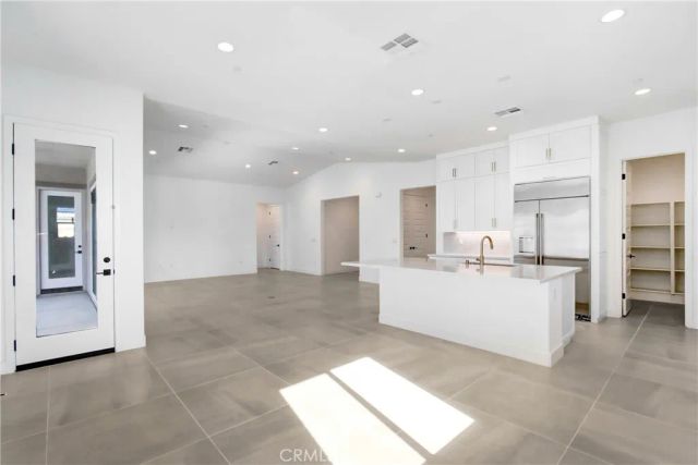 29945 Ruby Way, Cathedral City, CA 92234