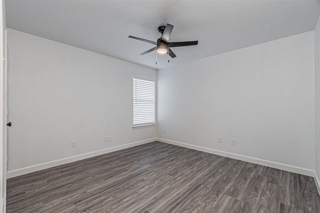 875 Grace Lane, Irving, TX 75061