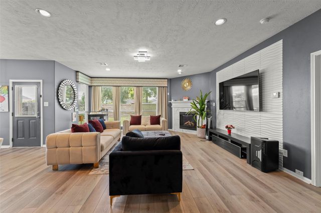 24707 Malca Manor Drive, Katy, TX 77493