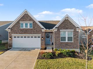 2160 Prestwick Bend, Miamisburg, OH 45342