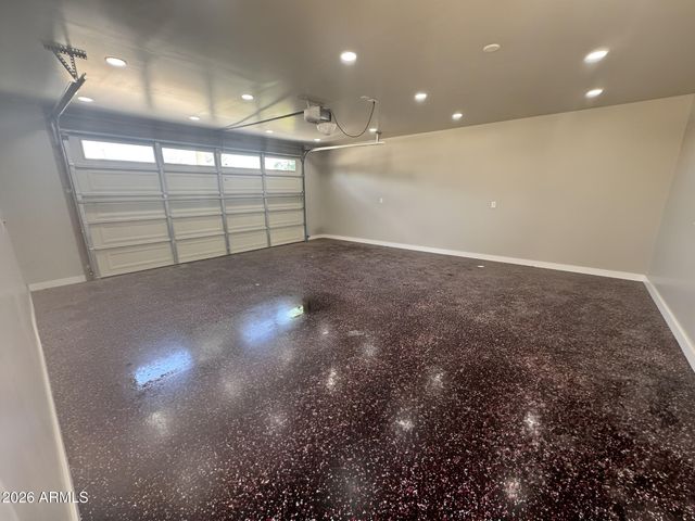 753 W 6TH Drive, Mesa, AZ 85210