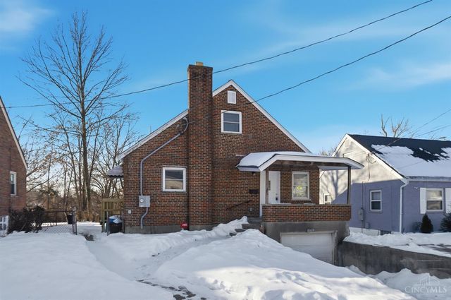 2807 W Galbraith Road, Cincinnati, OH 45239