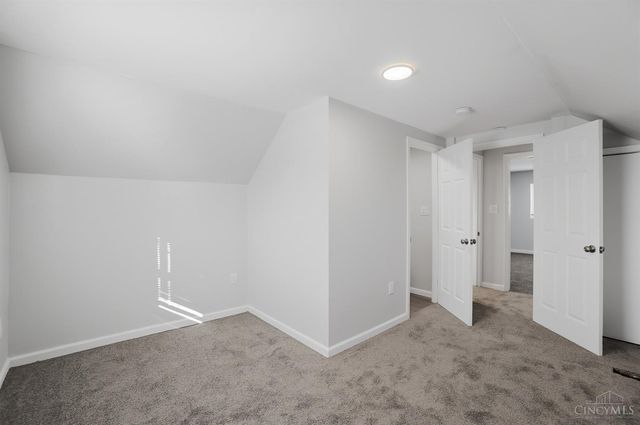 2807 W Galbraith Road, Cincinnati, OH 45239