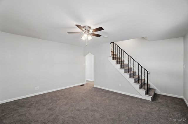 2807 W Galbraith Road, Cincinnati, OH 45239