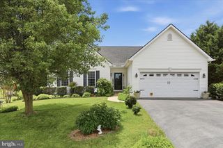32 LEFEVRE LN, Martinsburg, WV 25404