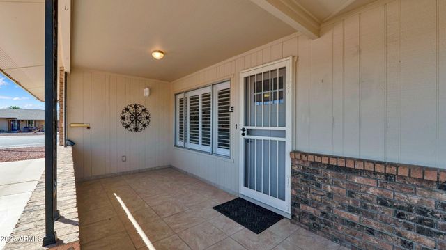 9822 W LONG HILLS Drive, Sun City, AZ 85351