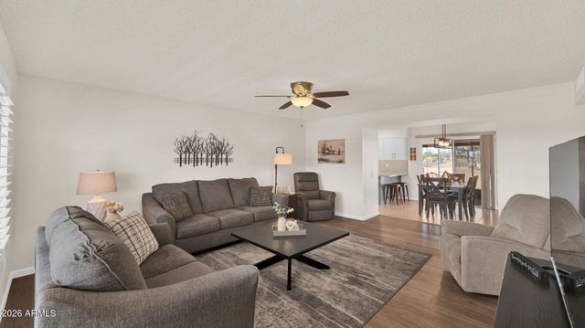 9822 W LONG HILLS Drive, Sun City, AZ 85351